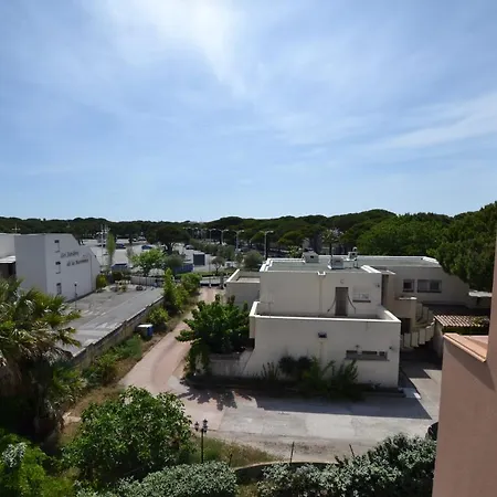 Apartment Les Triangles De La Baronnie Le Grau-du-Roi